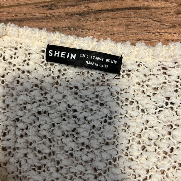 SHEIN Women’s Cream Cardigan Size L (fits like a Small) - Picture 3 of 3